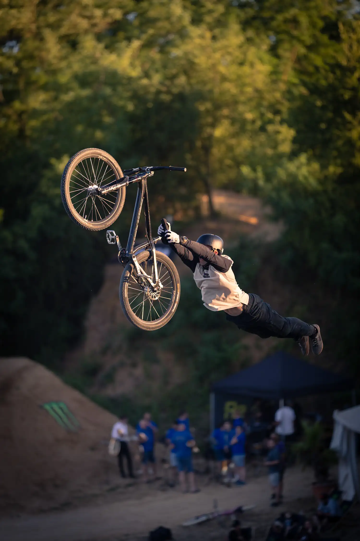 Backyard Battle u Clemensa Caudela