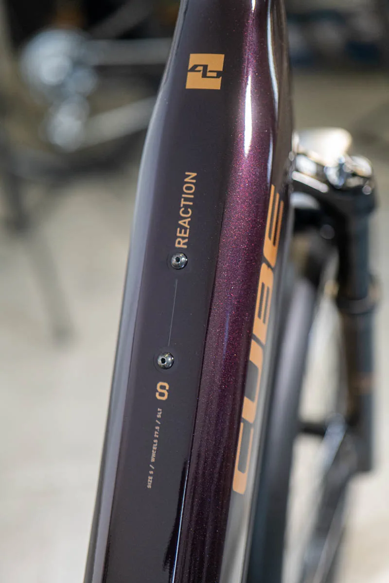 Oklejona rura dolna i logo 4-bike