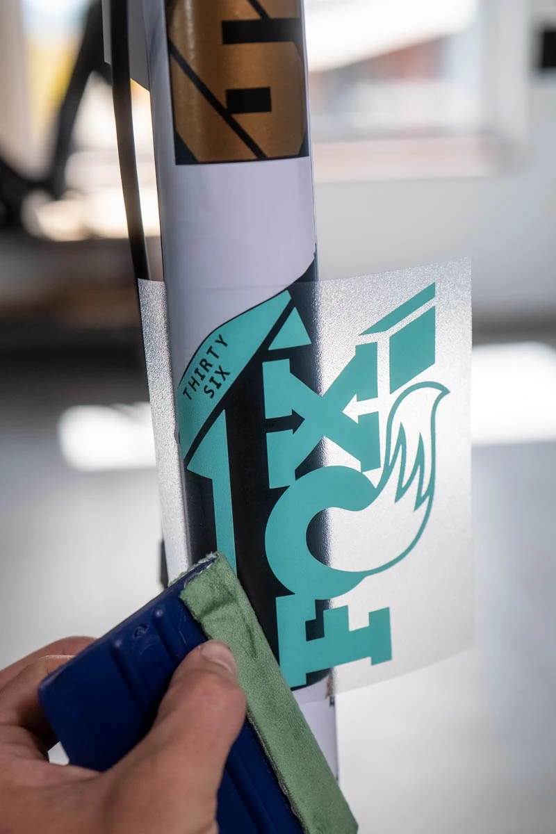 Customowa naklejka Fox 36