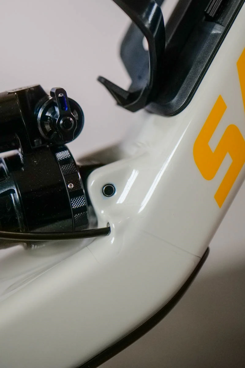 zbliżenie rura dolna