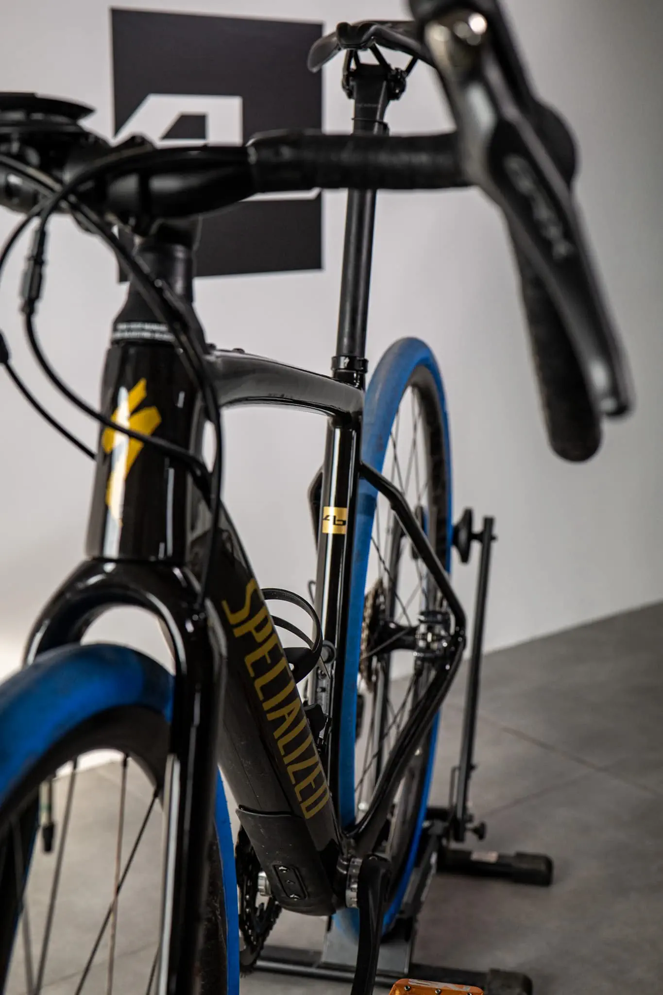 Zbliżenie na przód