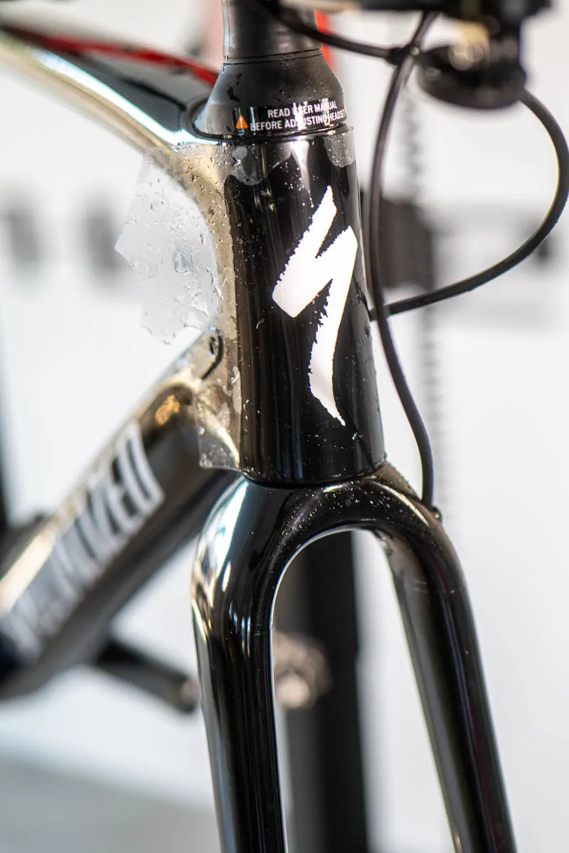 Górna rura Specialized Diverge Pro z aplikowaną folią CPF