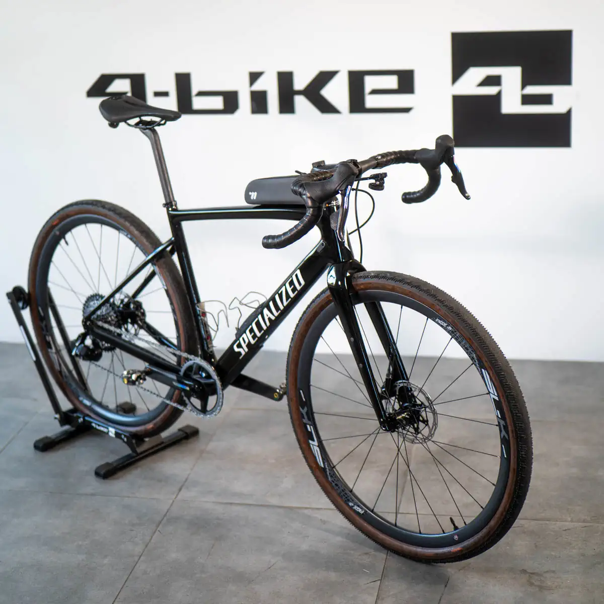 specialized-diverge-pro-carbon