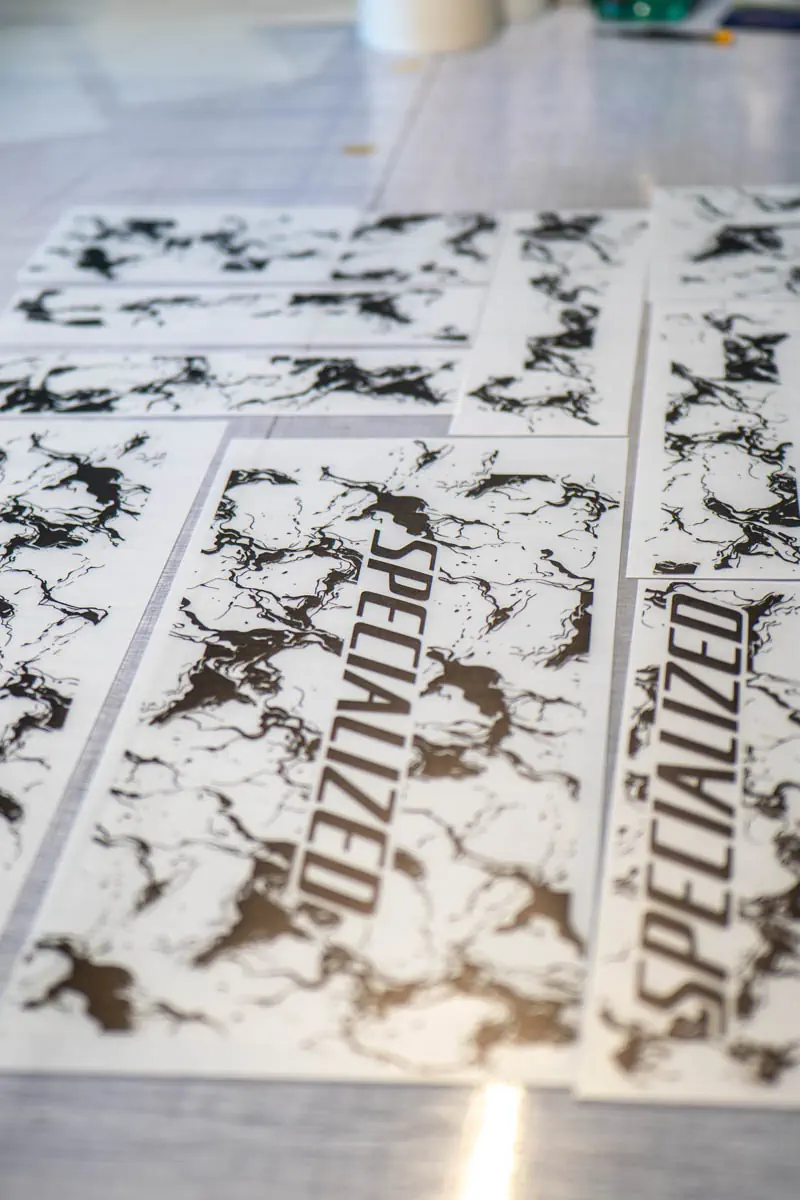 Formatki z czarną grafiką