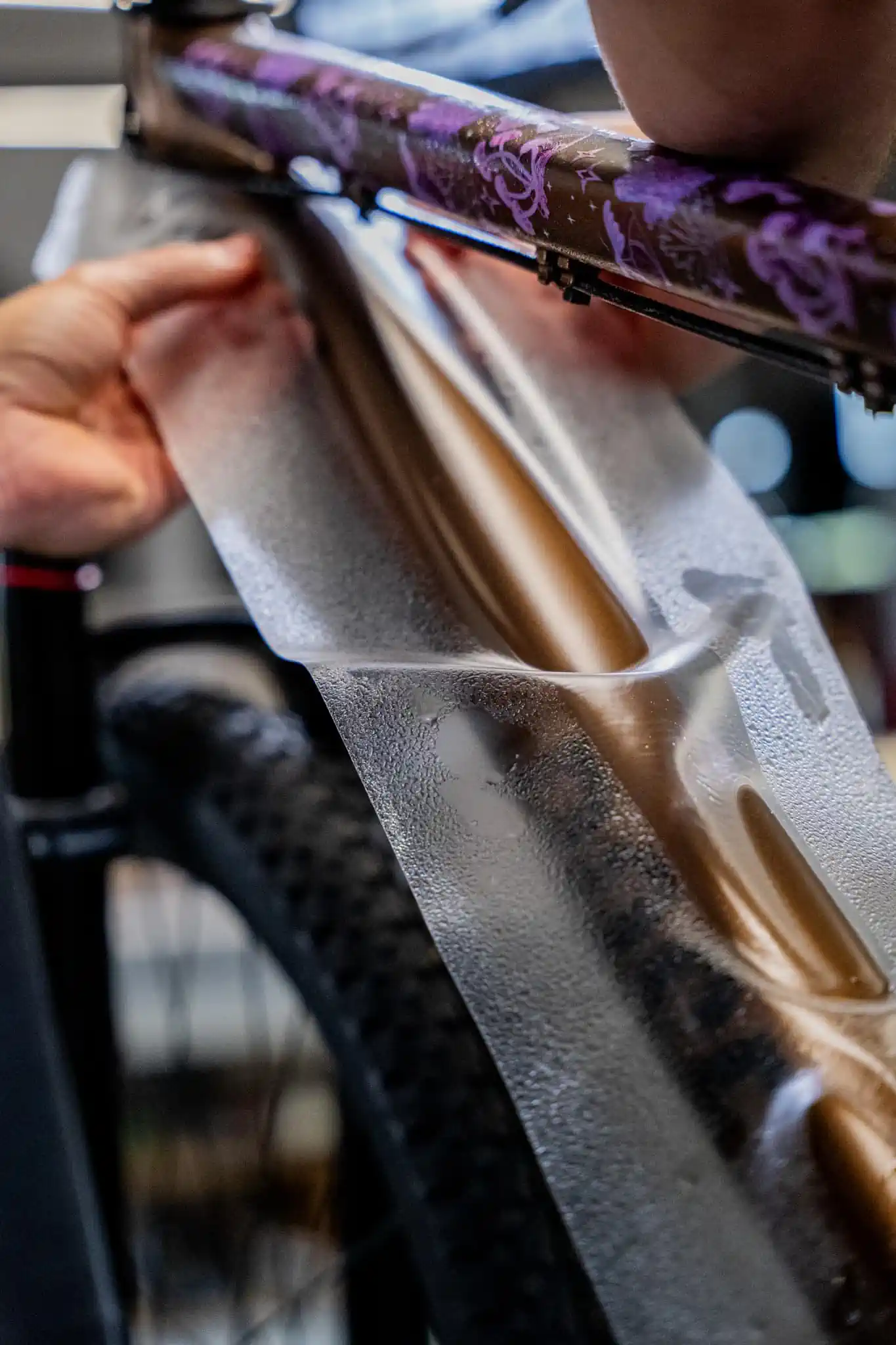 Aplikacja folii CPF na dolnej rurze