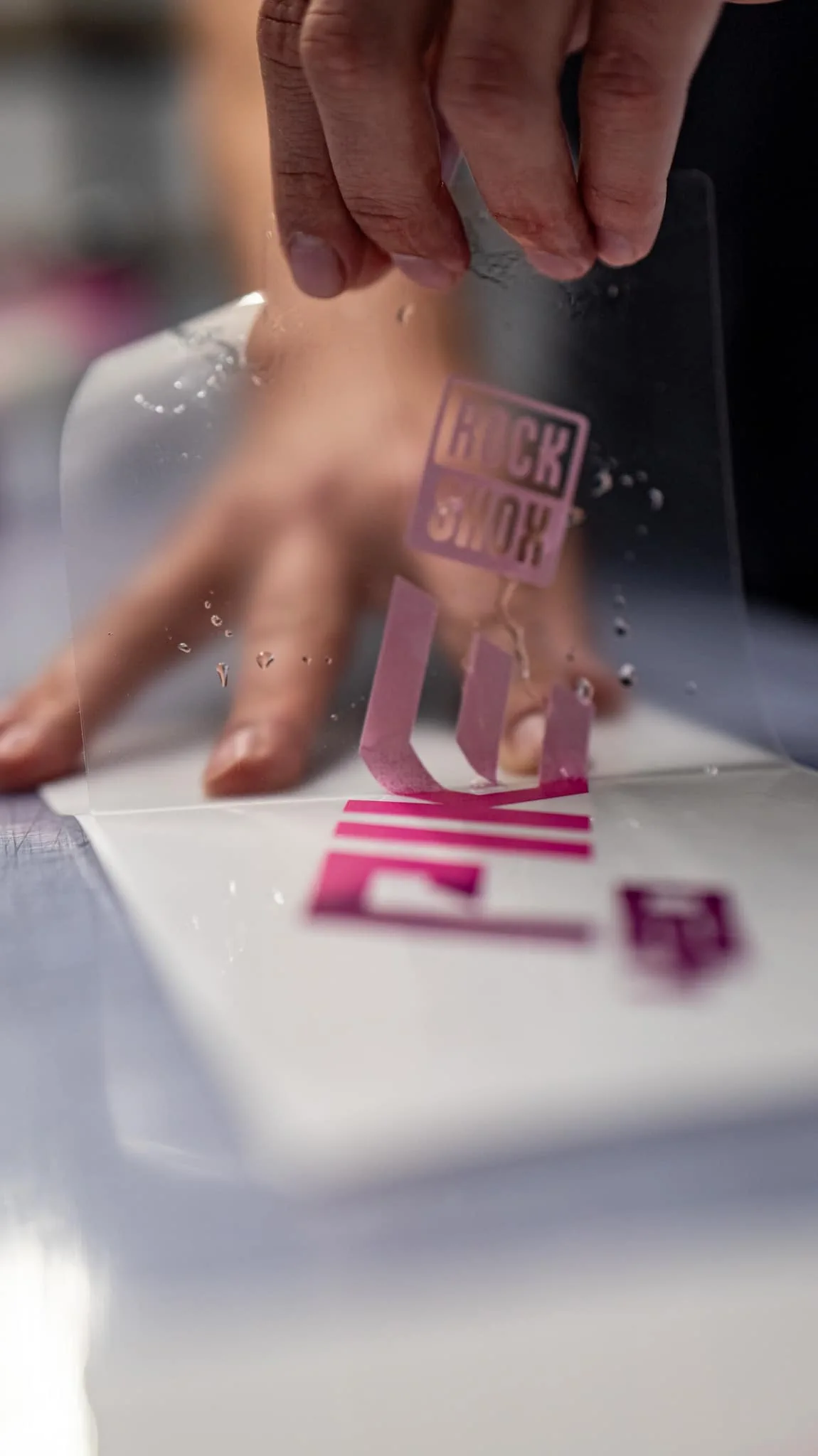 Folia z nadrukiem 420 na Pike DJ